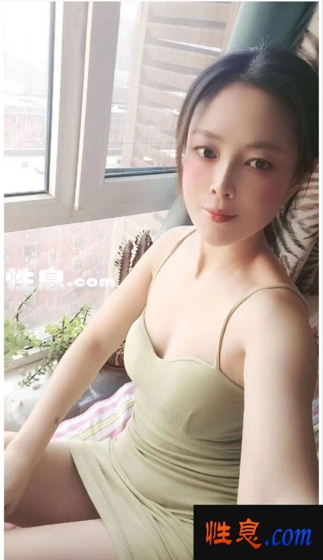 4374.jpg