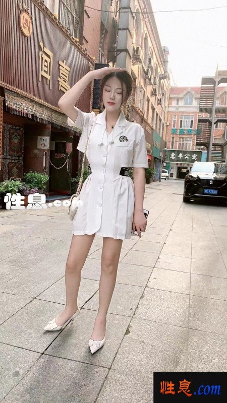 28052.jpg
