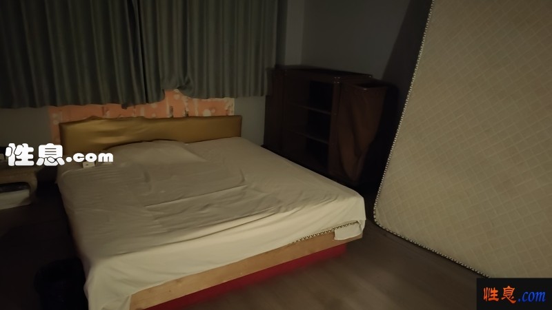 42883.jpg